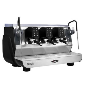 WEGA | NOVA - Siebträgermaschine - 3 Gruppig - 5,7 kW - mit 2 Milchaufschäumern & Heißwasser - Touch - Schwarz
